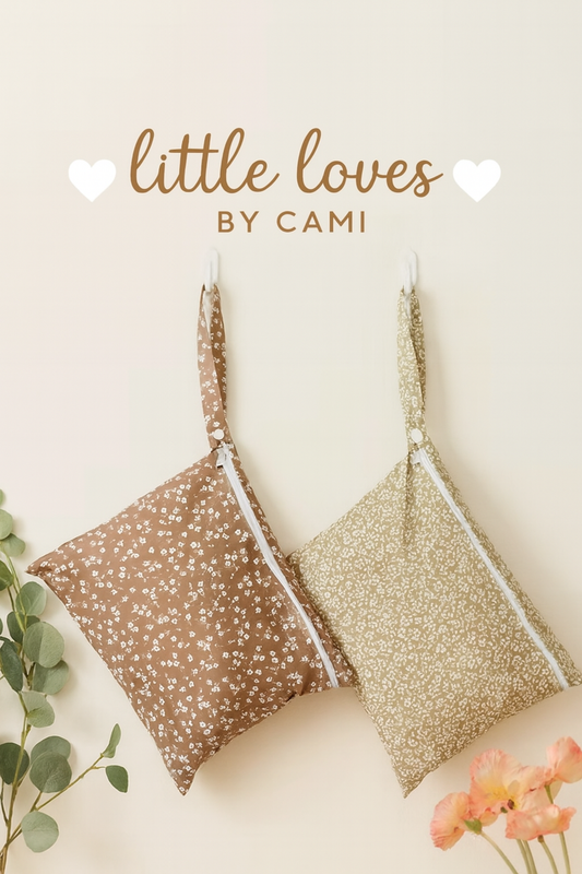 Soft Floral Diaper Pouch Set